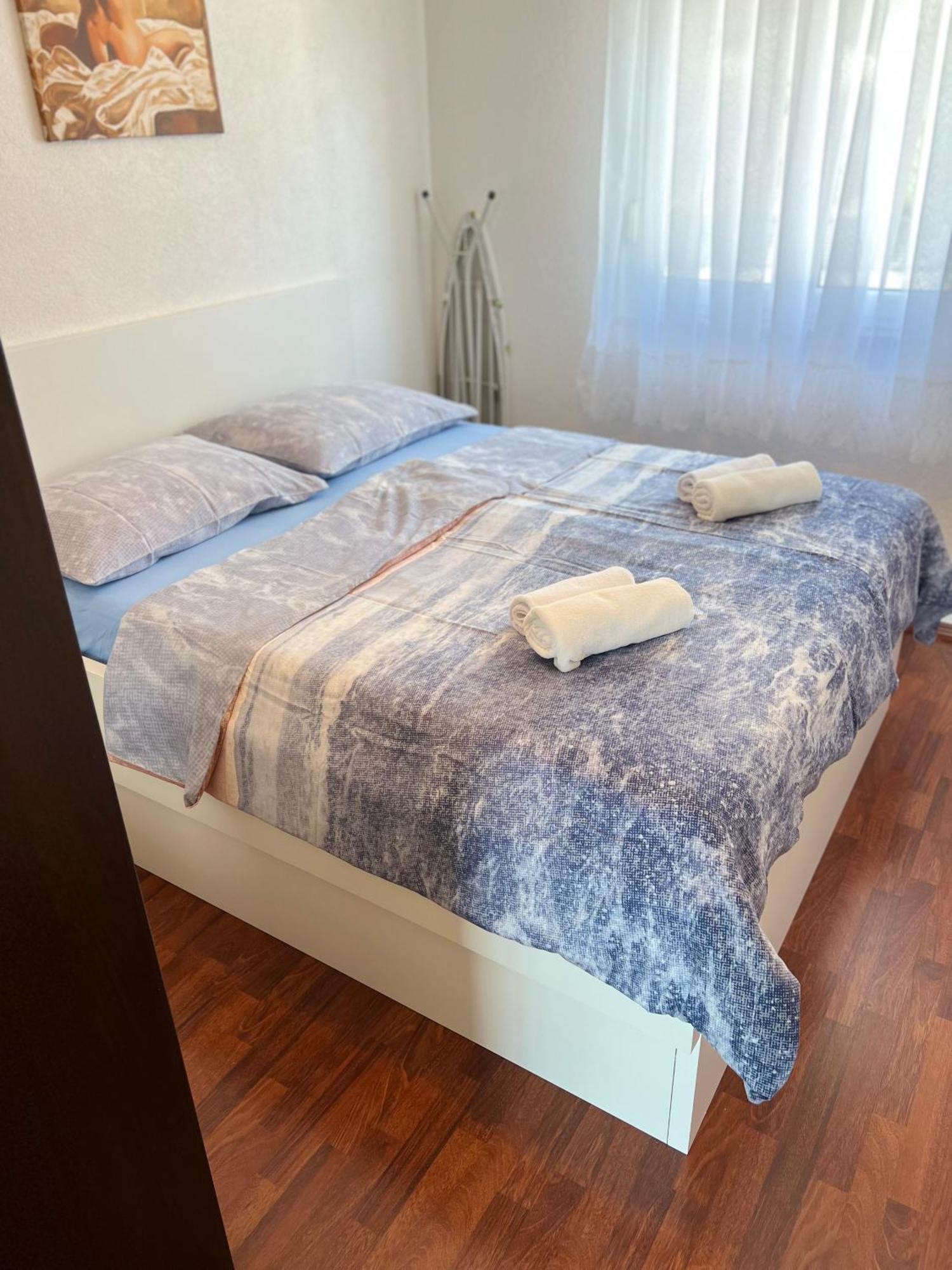 נובי ווינודולסקי Apartments Mauro מראה חיצוני תמונה